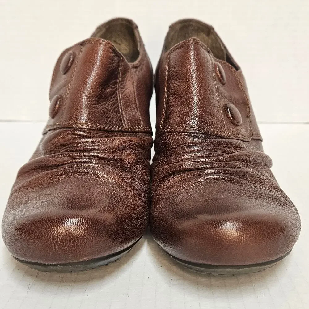BARETRAPS Brown Leather Tyley Stacked Cone Heel‎ Booties Size 6.5 M